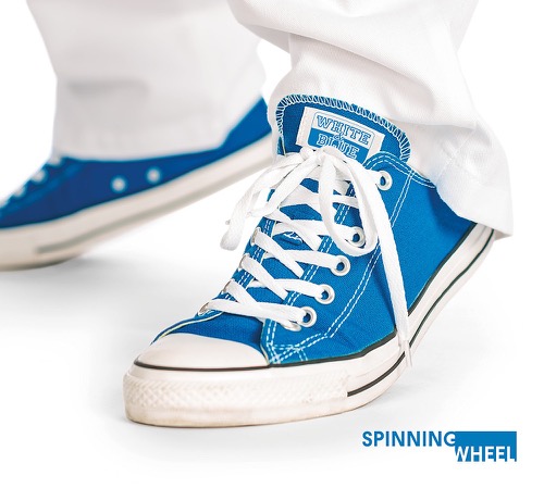 SPINNING WHEEL - White and Blue